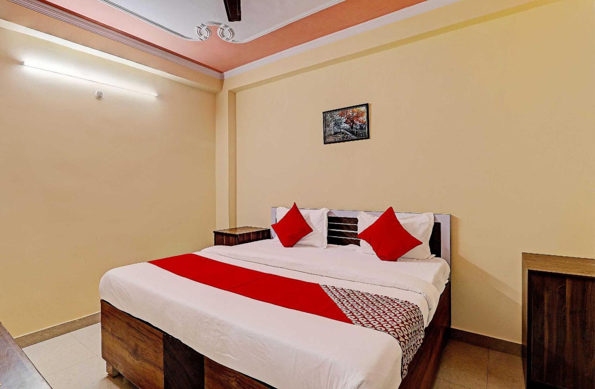 Super Hotel O Fort Inn Lucknow Exterior photo