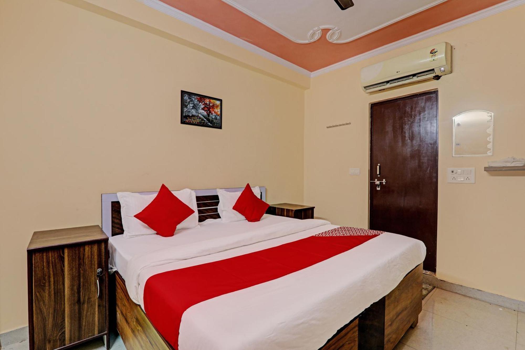 Super Hotel O Fort Inn Lucknow Exterior photo
