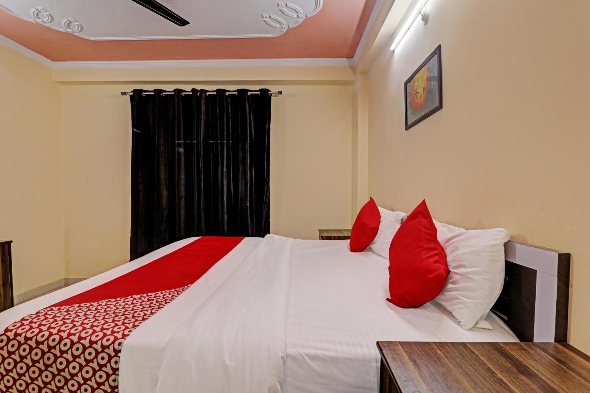 Super Hotel O Fort Inn Lucknow Exterior photo