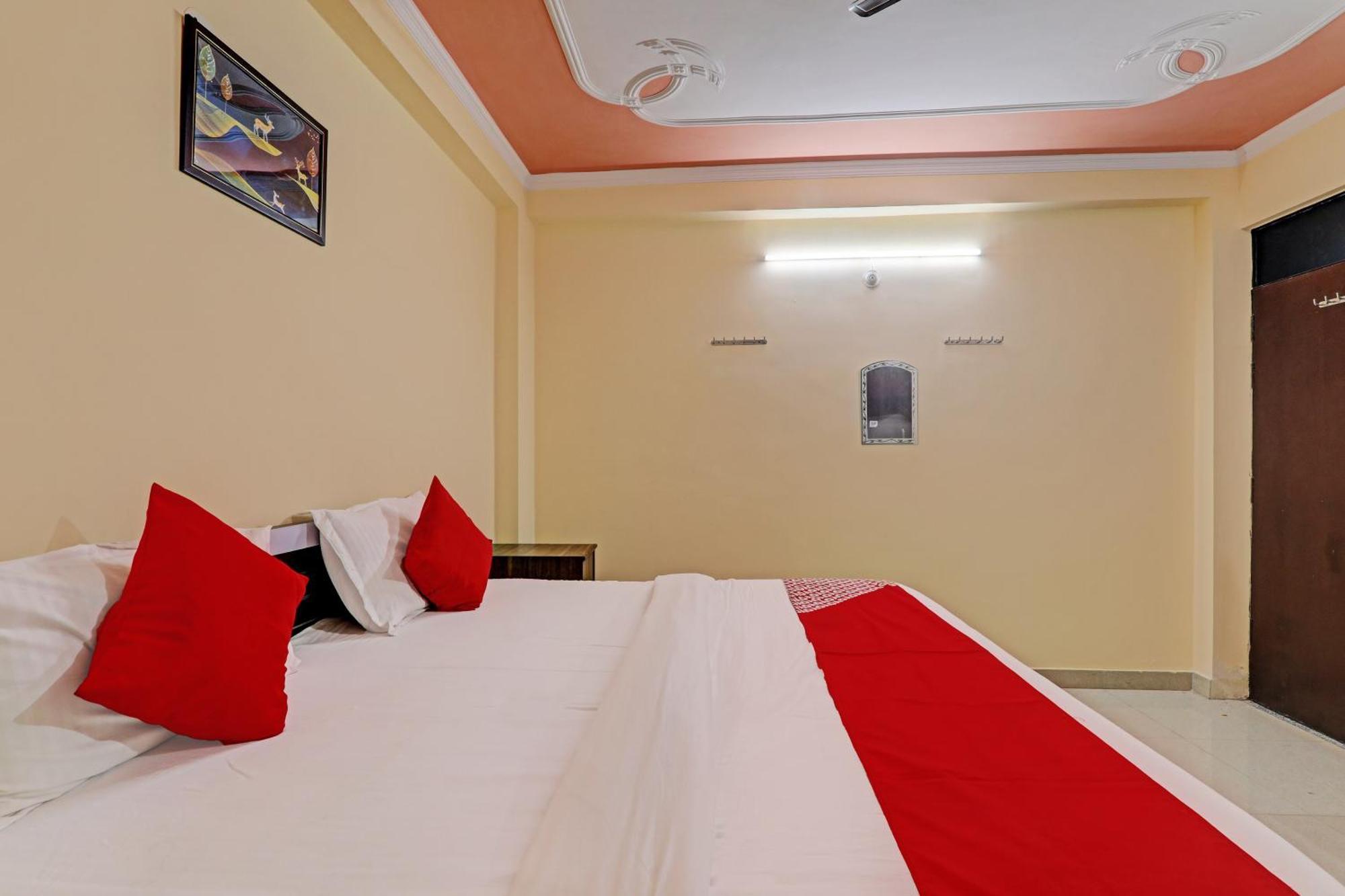Super Hotel O Fort Inn Lucknow Exterior photo